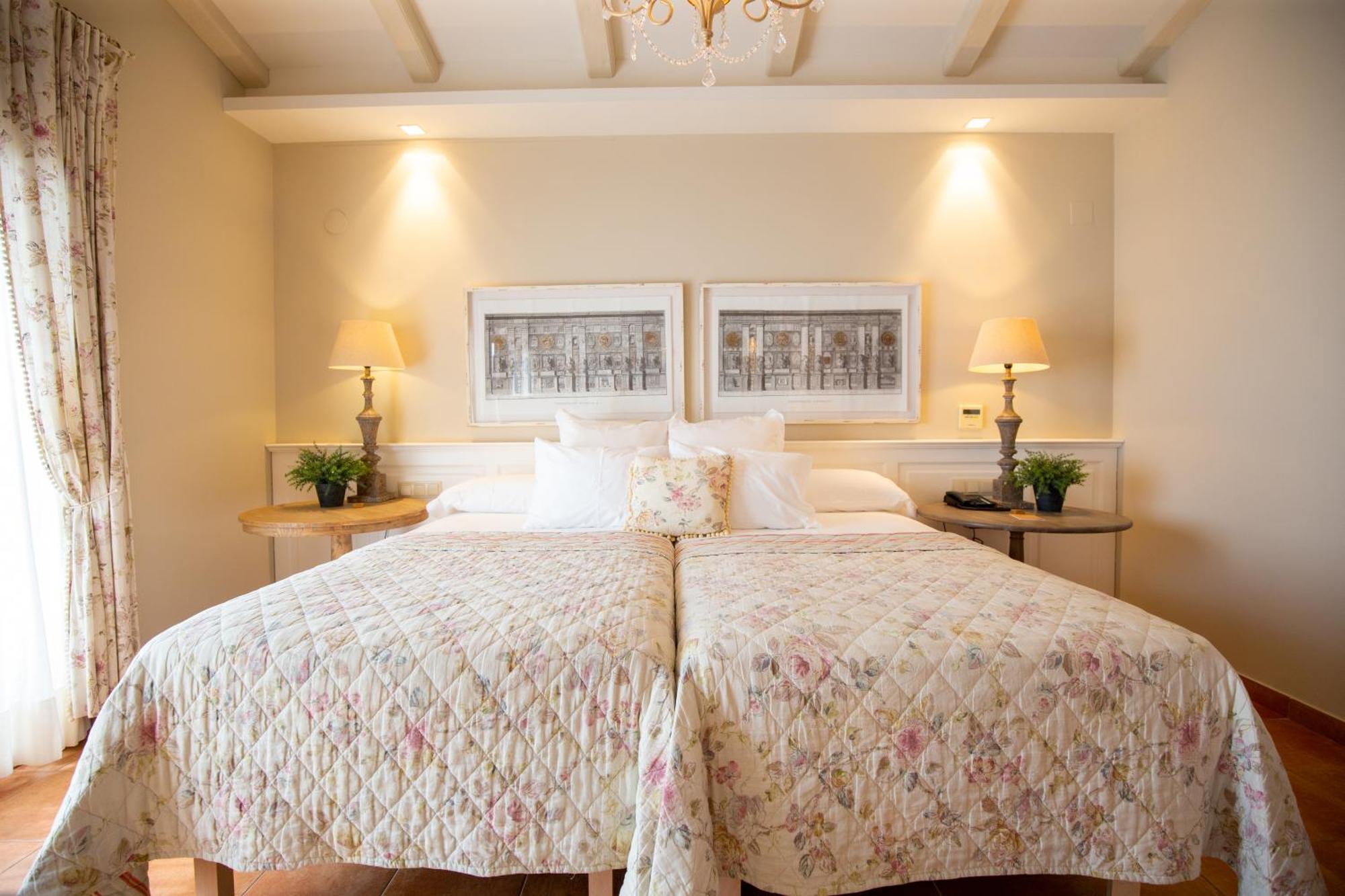 Hotel Los Angeles เดเนีย ห้อง รูปภาพ